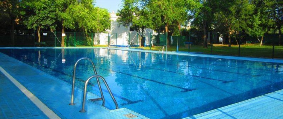 0002_Piscina_Municipal_01.jpg