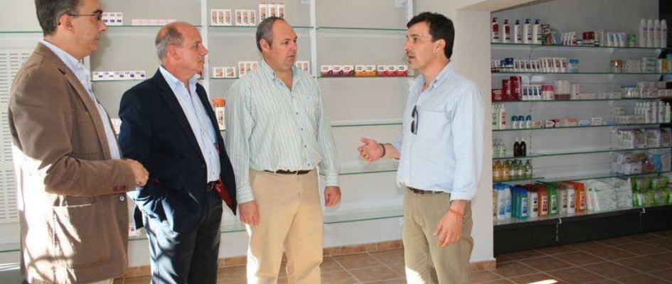 078_Nueva_farmacia_02.jpg