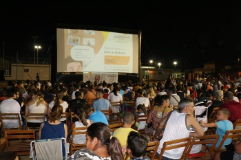 02 Cartel Cine de Verano 2016 Dipu