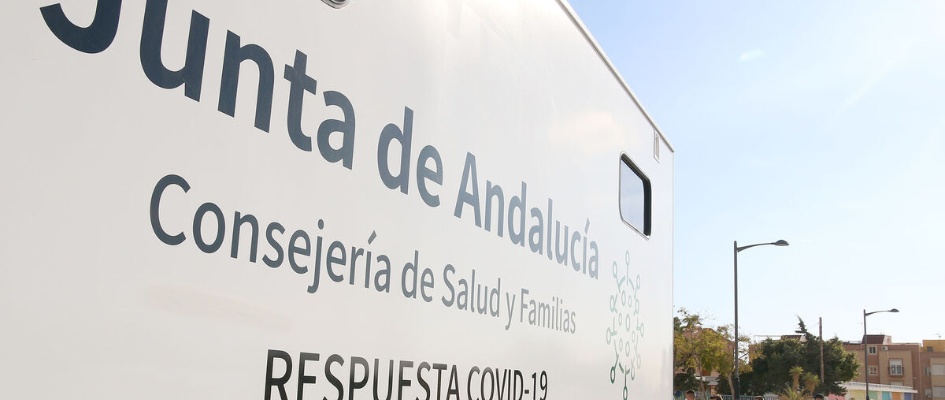 Unidad-movil-realizar-test-antigenos_1528957321_129387970_1200x675